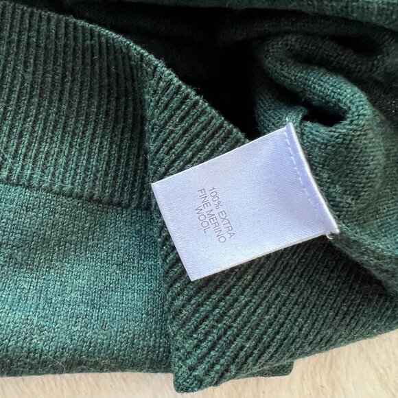 TURNBURY Men’s Forest Green Extra Fine Merino Wool V-Neck Pullover Sweater L - Picture 6 of 9